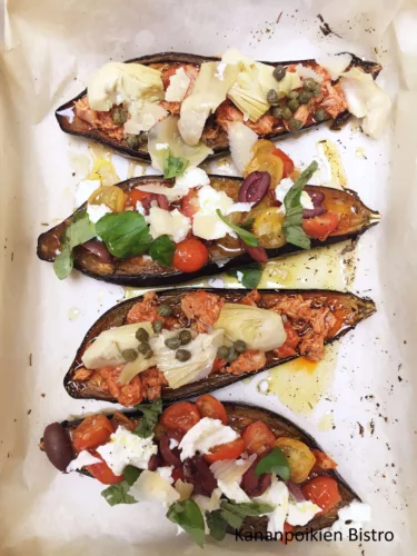 Täytetyt munakoisot kahdella tapaa