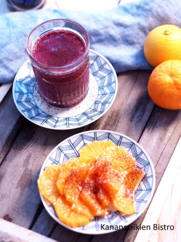 Mustikka-veriappelsiinsmoothie