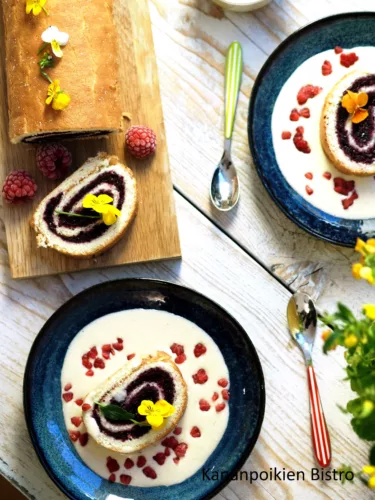 Kuningatarkääretorttu & vaniljakastike